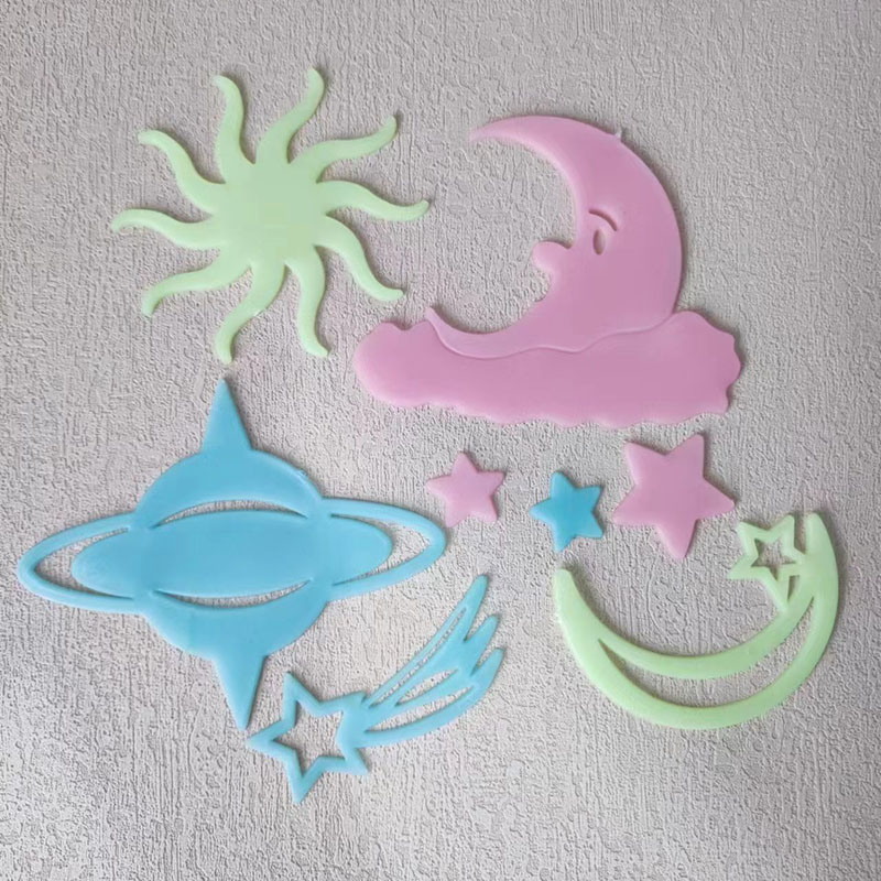 8pcs Luminous UFO Wall Sticker - Home Cinema Room review and price